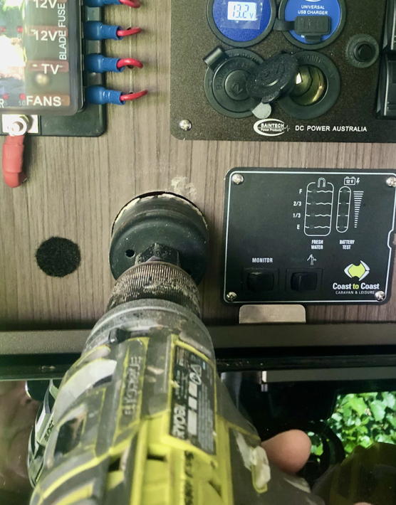 Installing a Campervan battery monitor